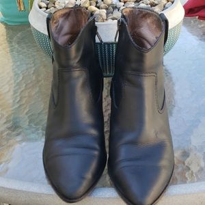 Madewell buttery soft leather booties